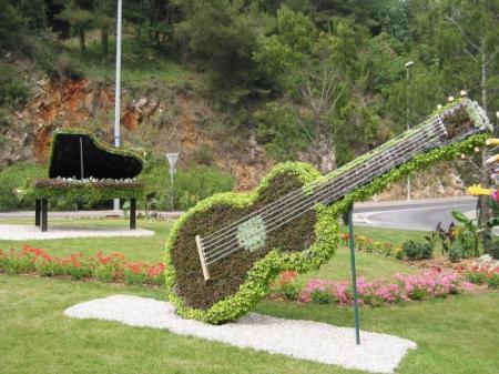 Charles_Aznavour Les Deux Guitares
