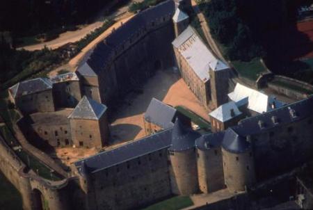 le chateau fort de sedan