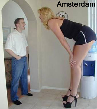 ta  un probleme  toi le nabot